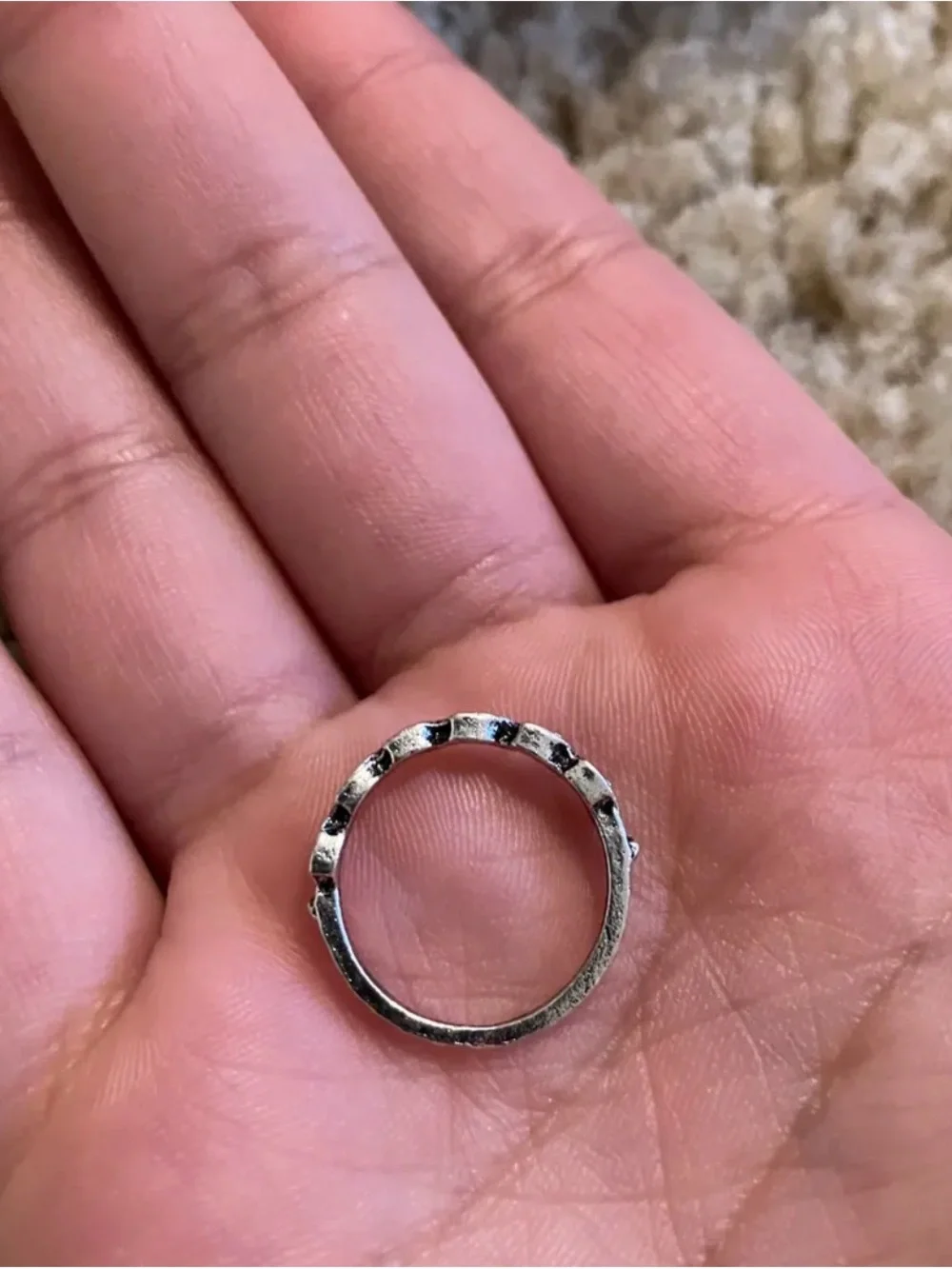 Antique Vintage Ring - SIZE 5 - FASHION - silvertone - faux gray silver - Wide
